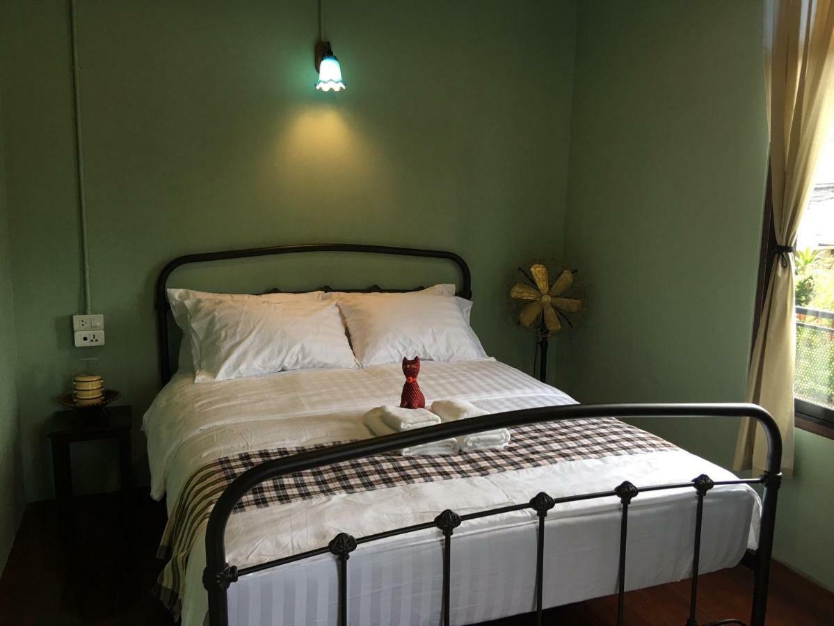 Talardkao Balcony Krabi Hostel Luaran gambar